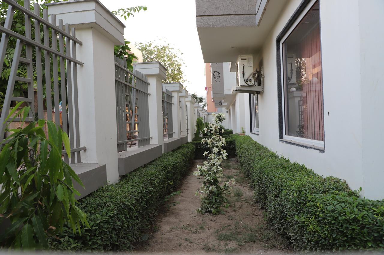 Braj Villas Vrindāvan Exterior foto